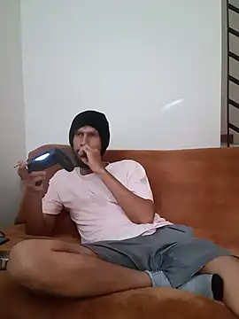 Snapshot of Alejandro92_cali chatting on May 2026 05:42:01 PM Alejandro92 cali online show from May 2026 05:42:01 PM