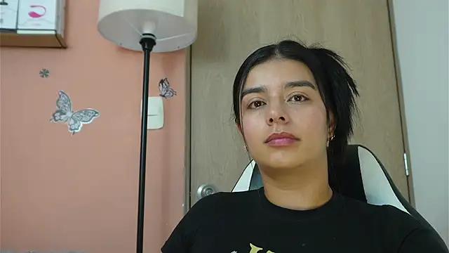 valerihouse online show from March 2025 11:02:01 PM