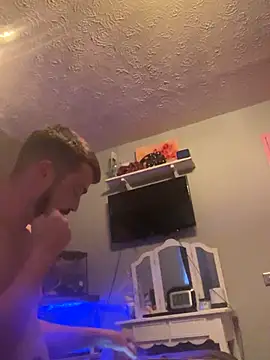 Snapshot of jaycoy22 chatting on October 2025 06:33:01 AM jaycoy22 online show from October 2025 06:33:01 AM