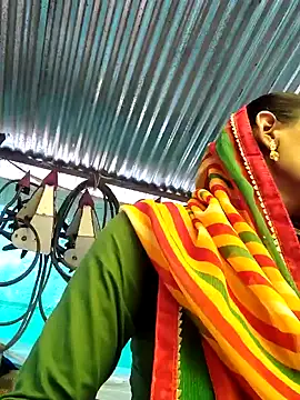 Pooja750 online show from September 2025 03:17:02 AM