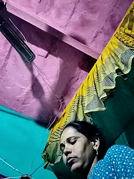 Pooja750 online show from December 2025 12:40:02 AM