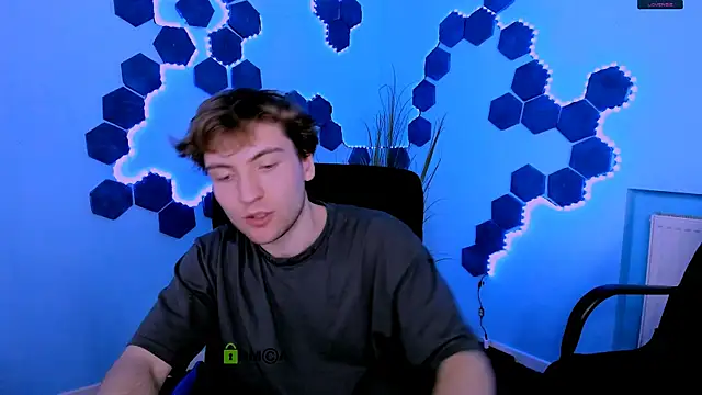 Snapshot of joseph_bear_ chatting on March 2026 04:13:02 PM joseph bear online show from March 2026 04:13:02 PM