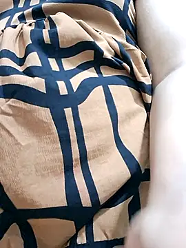 BeautyGirl sara online show from November 2025 04:52:01 PM