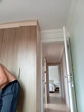 Snapshot of xirie98 chatting on September 2025 12:28:02 PM xirie98 online show from September 2025 12:28:02 PM