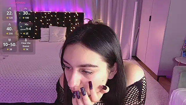 Lola Sparks online show from September 2025 04:17:02 AM