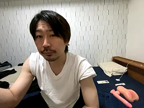 Arista 09 online show from November 2025 05:36:02 PM