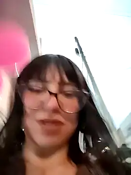 Snapshot of Kitty_Melodi chatting on September 2025 11:05:02 PM Kitty Melodi online show from September 2025 11:05:02 PM