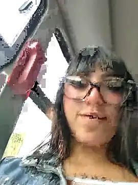 Snapshot of Kitty_Melodi chatting on November 2025 09:30:02 PM Kitty Melodi online show from November 2025 09:30:02 PM