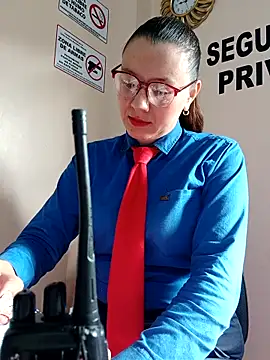 Snapshot of Hannah-colx chatting on October 2025 01:12:01 PM Hannah-colx online show from October 2025 01:12:01 PM