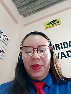 Snapshot of Hannah-colx chatting on October 2025 04:06:02 PM Hannah-colx online show from October 2025 04:06:02 PM