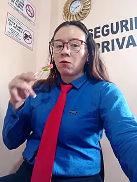 Snapshot of Hannah-colx chatting on October 2025 06:36:01 PM Hannah-colx online show from October 2025 06:36:01 PM