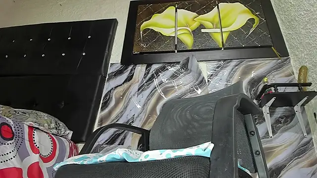 luiferrodri online show from September 2025 06:30:02 PM