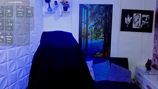 Eva Roussell online show from November 2025 02:42:01 PM