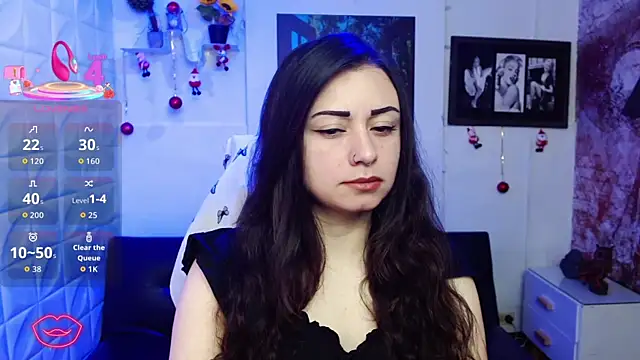 Snapshot of Eva_Roussell chatting on January 2026 02:32:02 PM Eva Roussell online show from January 2026 02:32:02 PM