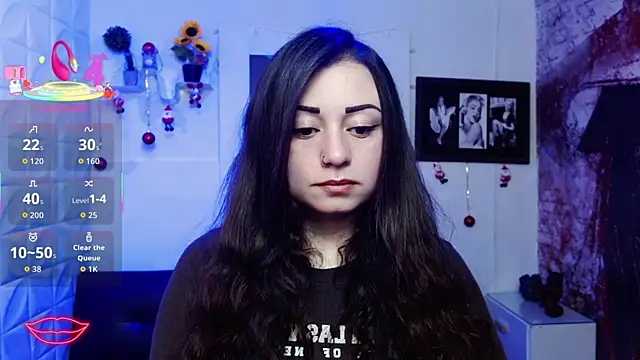 Snapshot of Eva_Roussell chatting on January 2026 02:33:02 PM Eva Roussell online show from January 2026 02:33:02 PM