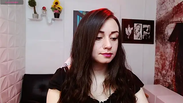 Snapshot of Eva_Roussell chatting on February 2026 02:27:01 PM Eva Roussell online show from February 2026 02:27:01 PM