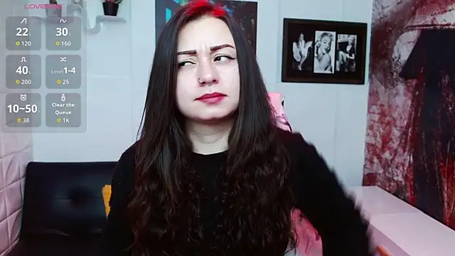 Snapshot of Eva_Roussell chatting on February 2026 02:40:02 PM Eva Roussell online show from February 2026 02:40:02 PM