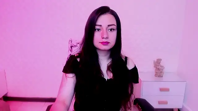 Snapshot of Eva_Roussell chatting on March 2026 01:35:02 PM Eva Roussell online show from March 2026 01:35:02 PM