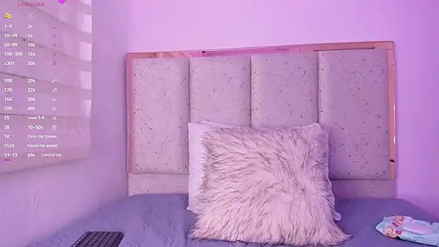 violeta olsen online show from February 2026 07:21:02 PM