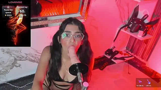 Violet sl4ve online show from November 2025 08:51:01 PM