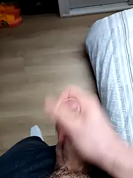 Snapshot of Float4x chatting on October 2025 02:36:02 PM Float4x online show from October 2025 02:36:02 PM