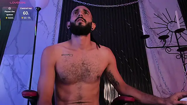 Snapshot of Tatis__ chatting on November 2025 07:50:02 PM Tatis online show from November 2025 07:50:02 PM