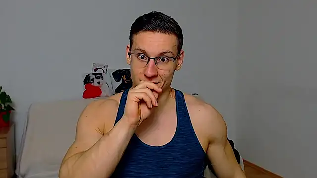 ZeinMiracles online show from November 2025 07:14:02 PM