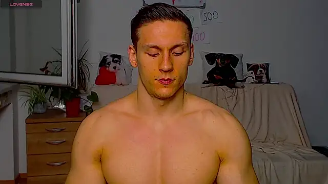 ZeinMiracles online show from April 2026 06:45:01 PM