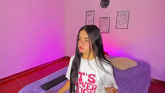 Valeri 13 online show from October 2025 03:46:02 AM