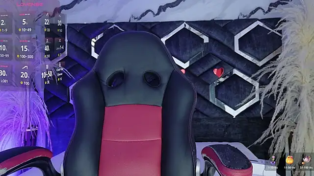 Natasha-Adams online show from October 2025 09:26:02 PM