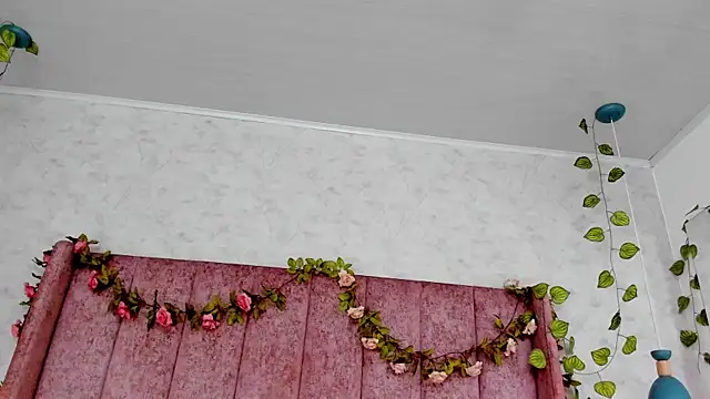 AnyaJay online show from June 2026 09:10:01 PM