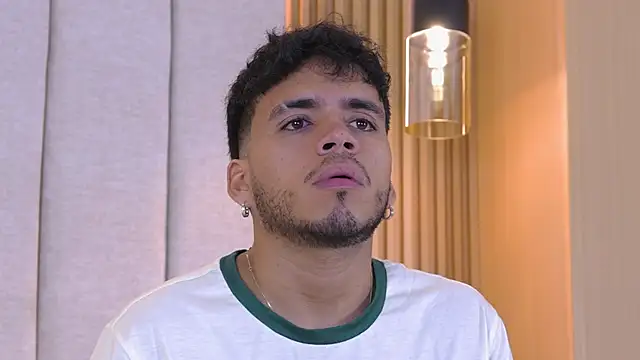 AlexanderJordan online show from November 2025 07:41:02 PM