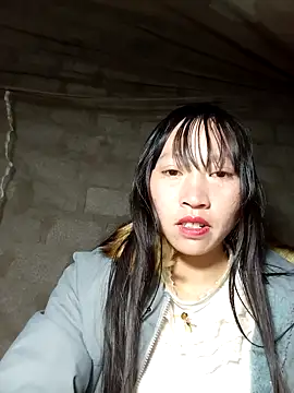 tcm-cute online show from December 2025 07:00:01 PM