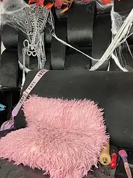 Snapshot of Gabrielle_Sexy94 chatting on November 2025 11:04:02 PM Gabrielle Sexy94 online show from November 2025 11:04:02 PM