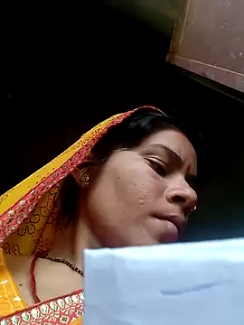 Idhika Handoo online show from September 2025 10:48:02 AM