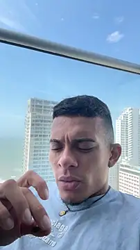 Snapshot of Mrjustin_sebas chatting on February 2026 06:17:01 PM Mrjustin sebas online show from February 2026 06:17:01 PM