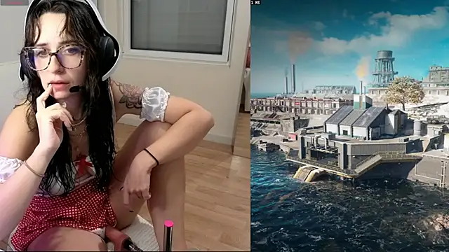 Snapshot of CornetDeGlace chatting on February 2026 10:48:01 AM CornetDeGlace online show from February 2026 10:48:01 AM