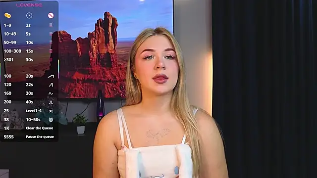 AliaBuerstatte online show from October 2025 07:22:02 PM