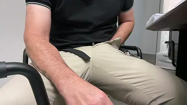 harrys74 online show from September 2025 03:34:01 PM