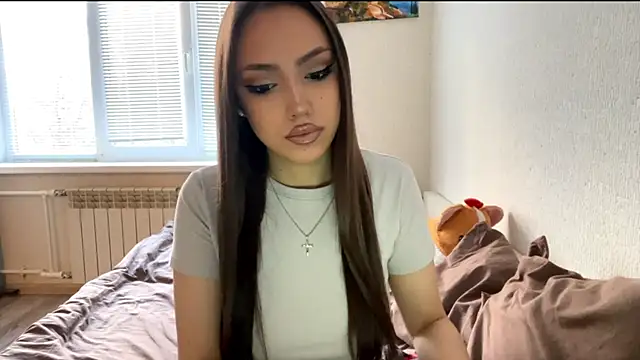 Leaf Unto online show from November 2025 12:18:01 PM