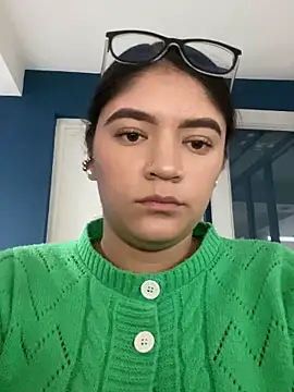 Snapshot of Xiomi_sexx chatting on October 2025 03:36:01 PM Xiomi sexx online show from October 2025 03:36:01 PM