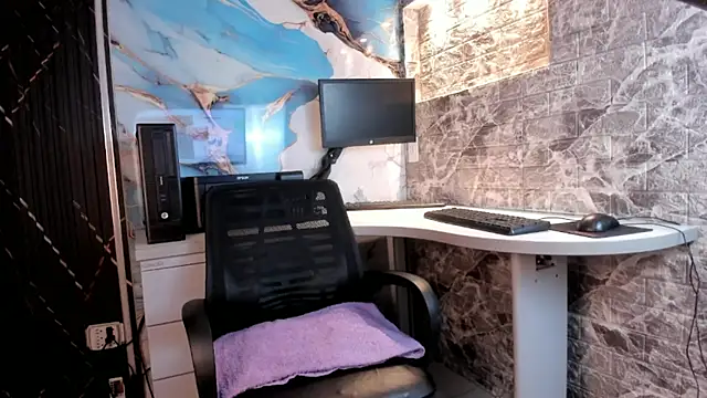 Snapshot of Melissa_Foox1 chatting on September 2025 07:35:02 PM Melissa Foox1 online show from September 2025 07:35:02 PM