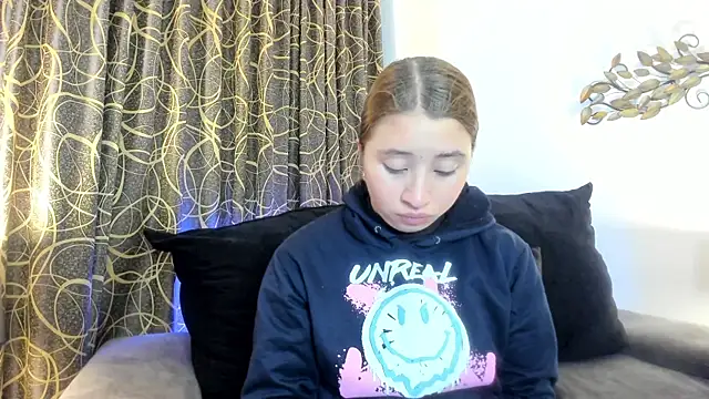 mia skys online show from February 2026 11:20:01 AM