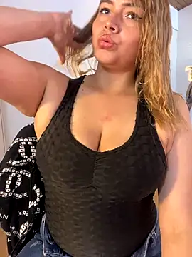 SalomeCooper  online show from September 2025 02:28:01 PM