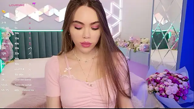 MimiFors online show from March 2026 06:47:01 PM