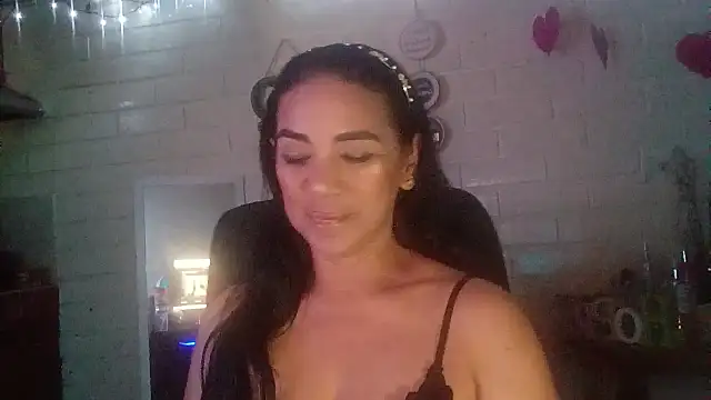 MiiaVelasquez online show from March 2026 05:10:02 AM