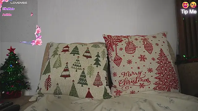 Roxybeautyy online show from November 2025 09:36:02 PM