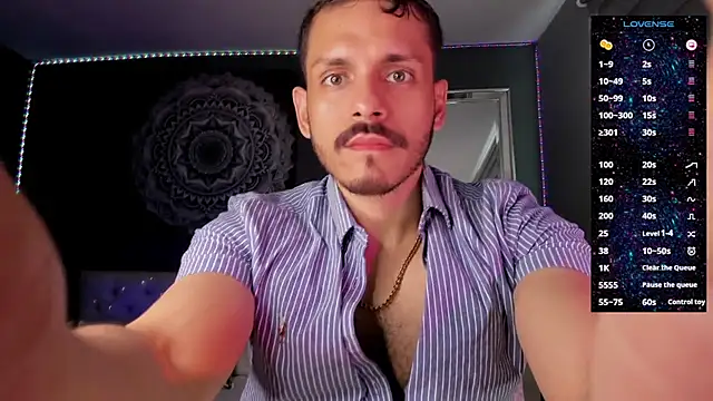 TianZilac online show from November 2025 09:08:01 PM