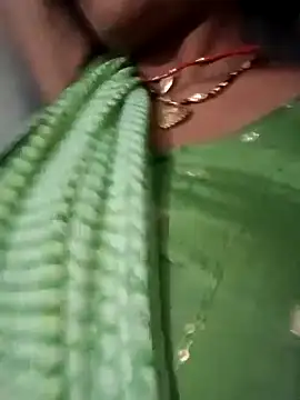 Radha8080 online show from September 2025 05:01:01 PM