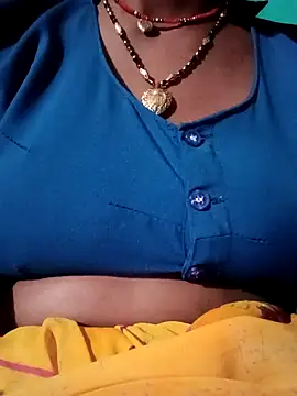 Radha8080 online show from November 2025 03:23:01 PM